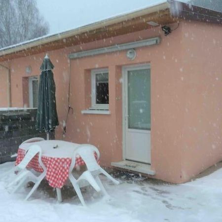 Le Coin Tranquille au pied du Puy de Dôme Pontgibaud Exterior foto